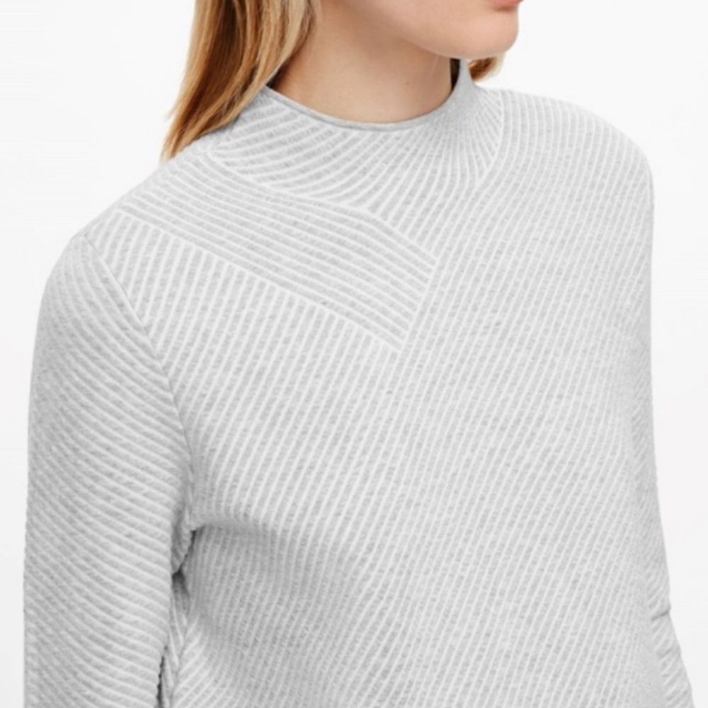 COS Rippled Jacquard Jumper in Gray